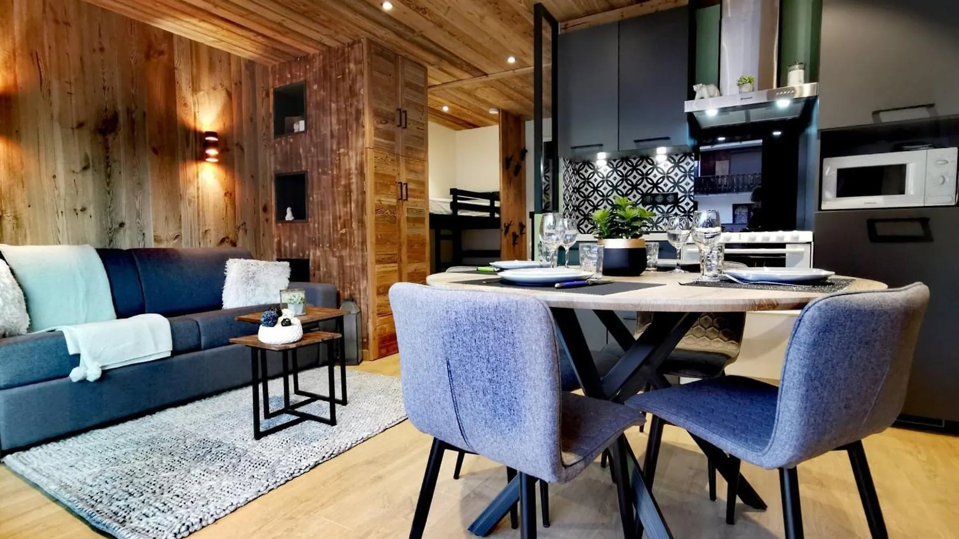 Studio Renove Avec Kitchenette, Balcon Et Wifi - Fr-1-598-84 레게츠 아파트